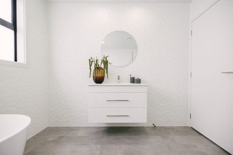 Photo of property in 62 Freedom Drive, Kelvin Grove, Palmerston North, 4414