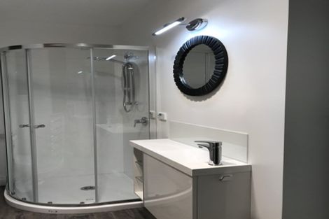 Photo of property in 172 Seddon Street, Pukekohe, 2120