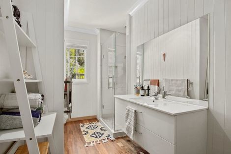 Photo of property in 1245 East Coast Road, Redvale, Albany, 0794