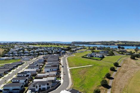 Photo of property in 14 Whale Bay Rise, Gulf Harbour, 0930