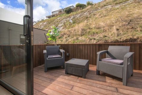 Photo of property in 61 Mcdonnell Road, Arrowtown, 9302