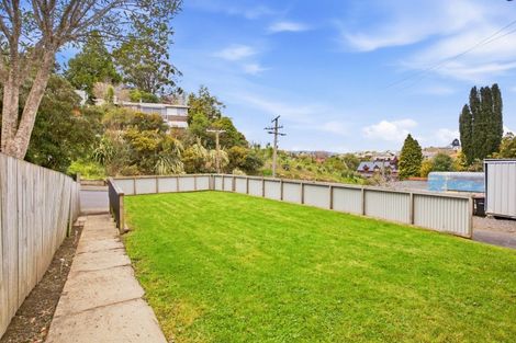 Photo of property in 23 Centennial Avenue, Helensburgh, Dunedin, 9010