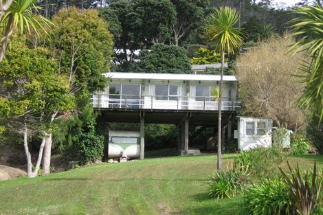 Photo of property in 94 Pa Road, Hahei, Whitianga, 3591