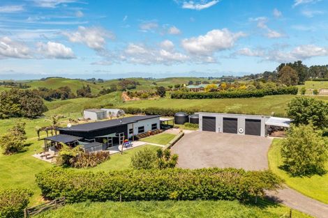 Photo of property in 193 Ackworth Road, Lepperton, New Plymouth, 4373