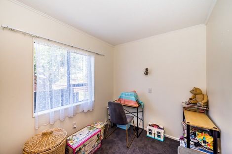 Photo of property in 13a Hadfield Place, Paraparaumu Beach, Paraparaumu, 5032