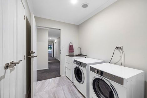 Photo of property in 61 Montia Close, Papamoa Beach, Papamoa, 3118