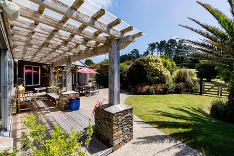 Photo of property in 14 Highgrove, Saint Clair, Dunedin, 9012