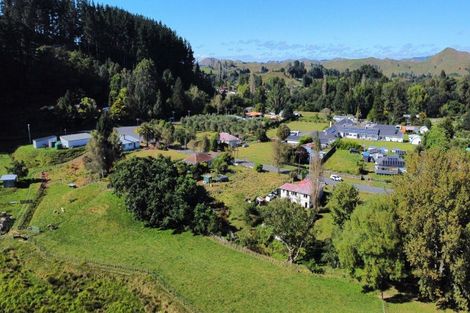 Photo of property in 16 Williams Avenue, Ohura, 3926