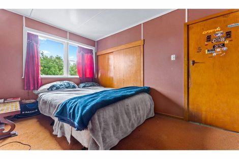 Photo of property in 24 Beatrice Avenue, Hillcrest, Auckland, 0627