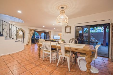 Photo of property in 80 Karewa Parade, Papamoa Beach, Papamoa, 3118