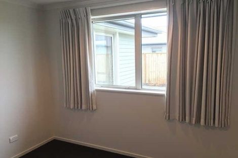 Photo of property in 28 Huntingdon Drive, Rangiora, 7400
