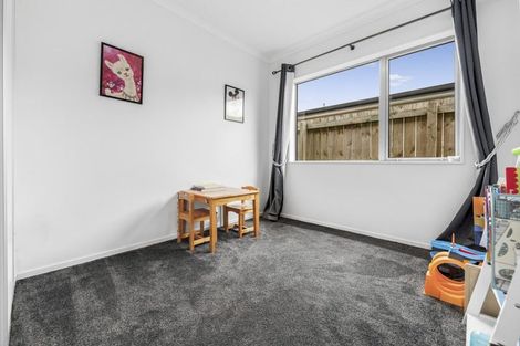 Photo of property in 127 Kuaka Drive, Takanini, 2112