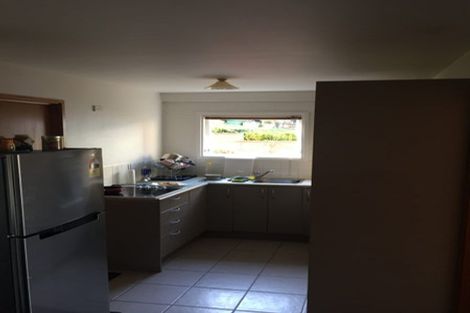 Photo of property in 17 Cashmere Place, Glenfield, Auckland, 0629