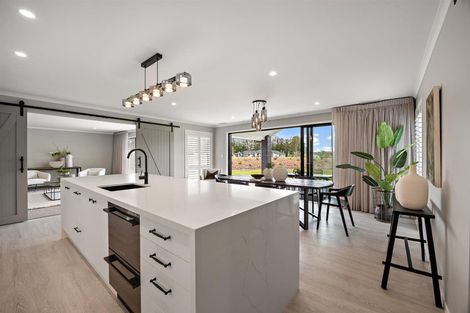 Photo of property in 62 Dysart Lane, Kumeu, 0891