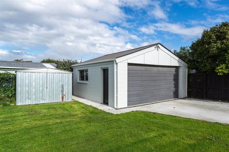 Photo of property in 15 Royal Park Drive, Parklands, Christchurch, 8083