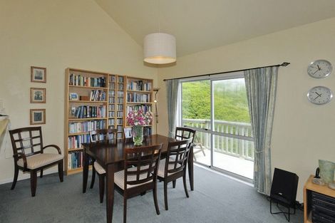 Photo of property in 86 Karepa Street, Brooklyn, Wellington, 6021