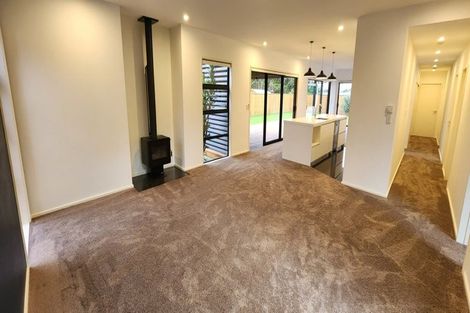 Photo of property in 507 Richmond Road, Lepperton, New Plymouth, 4373