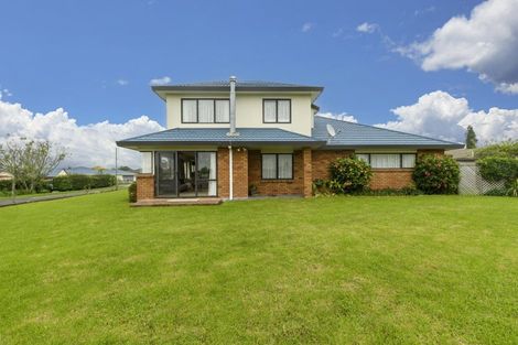 Photo of property in 1 Hinton Place, Pyes Pa, Tauranga, 3112