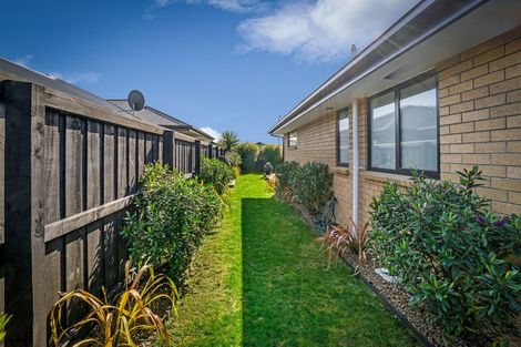 Photo of property in 2 Broadway Parade, Rolleston, 7615