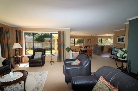 Photo of property in 8a Allan Street, Dannevirke, 4930