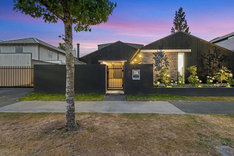 Photo of property in 10 Weka Street, Fendalton, Christchurch, 8041