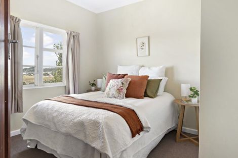 Photo of property in 81 Maupuia Road, Maupuia, Wellington, 6022