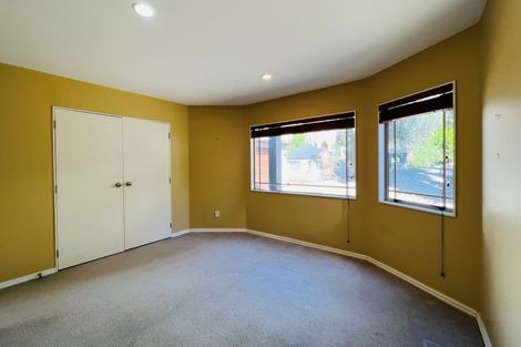 Photo of property in 701a Beach Road, Rothesay Bay, Auckland, 0630