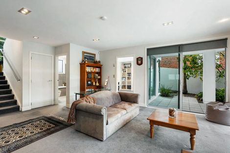 Photo of property in 41 Prospect Terrace, Milford, Auckland, 0620