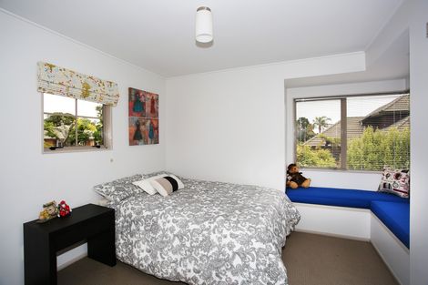 Photo of property in 27 Bayview Drive, Waiuku, 2123