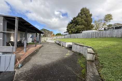 Photo of property in 14 Sarajevo Place, Massey, Auckland, 0614
