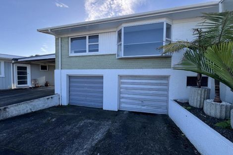 Photo of property in 28 Watson Street, Strandon, New Plymouth, 4312