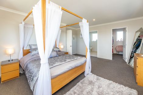 Photo of property in 52 Beaumont Drive, Rolleston, 7614