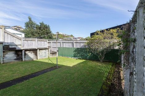 Photo of property in 7 Moulton Street, Moturoa, New Plymouth, 4310