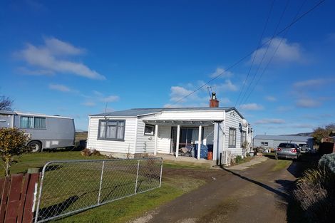 Photo of property in 12 James Street, Waimate, 7980