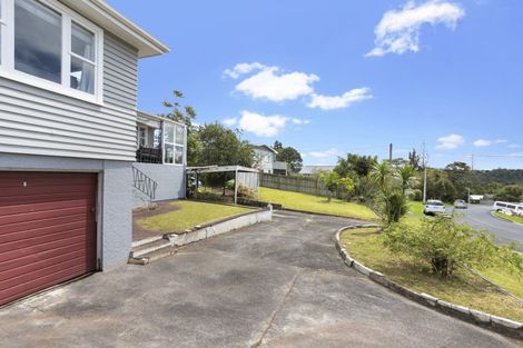 Photo of property in 21 Parrs Cross Road, Henderson, Auckland, 0612