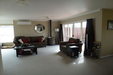 Photo of property in 107 Studholme Street, Morrinsville, 3300