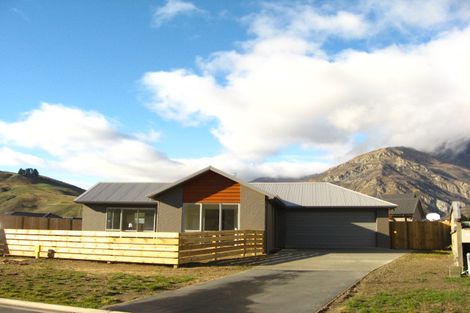 Photo of property in 22 Mavora Road, Lake Hayes, Queenstown, 9304