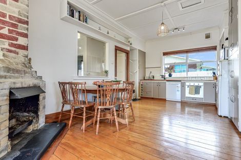 Photo of property in 75 Tuhikaramea Road, Dinsdale, Hamilton, 3204