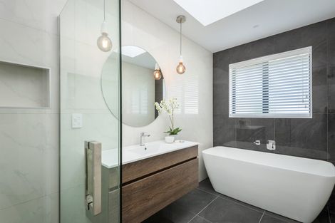 Photo of property in 9 Laly Haddon Place, Matakana, Warkworth, 0985