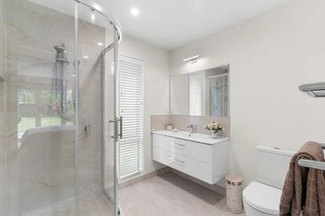 Photo of property in 12 Chesterfield Mews, Russley, Christchurch, 8042