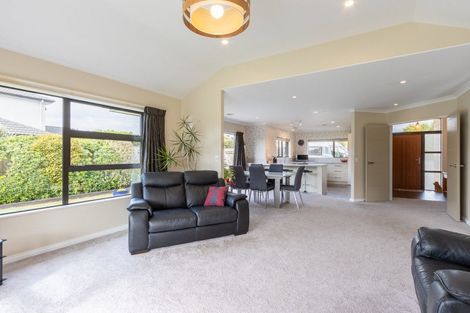 Photo of property in 3 Te Nehu Drive, Paraparaumu, 5032
