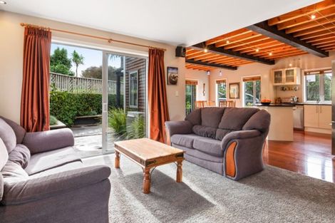 Photo of property in 17 Denehurst Drive, Waimauku, 0812