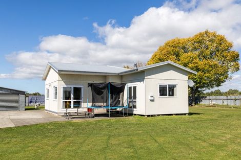 Photo of property in 223 Farndon Road, Clive, Hastings, 4172