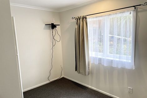 Photo of property in 28a Fruitvale Road, New Lynn, Auckland, 0600