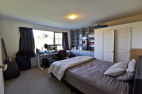 Photo of property in 9 The Sounding, Whitby, Porirua, 5024