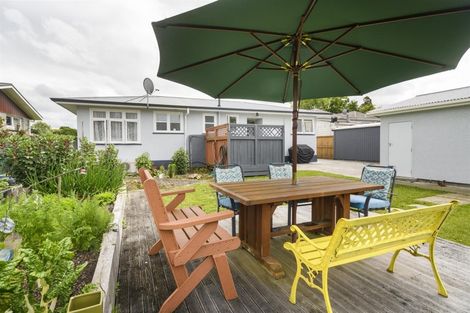 Photo of property in 7 Grey Street, Marton, 4710