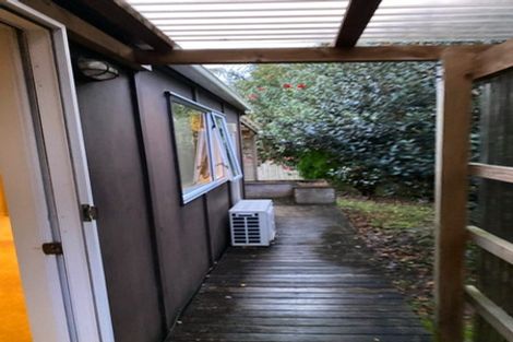 Photo of property in 57 View Road, Henderson, Auckland, 0612