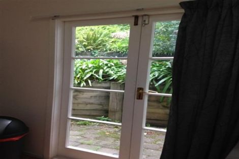 Photo of property in 76 Beach Road, Castor Bay, Auckland, 0620