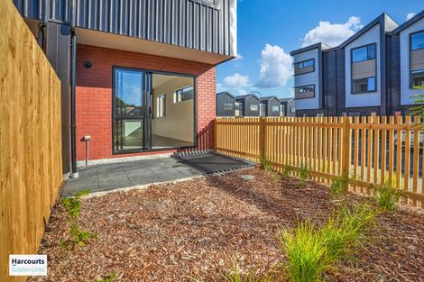 Photo of property in 5 Hokoteta Street, Mount Wellington, Auckland, 1062