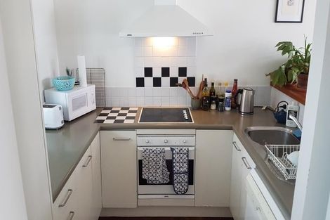 Photo of property in Marion Square Apartments, 2/26 Marion Street, Te Aro, Wellington, 6011